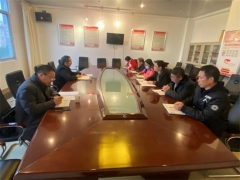云南省供銷合作社黨組書記、主任和麗貴調(diào)研總社昆明食用菌研究所（云南省食用菌產(chǎn)業(yè)發(fā)展研究院） ()